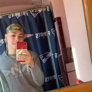 Meet your Posher, Howard